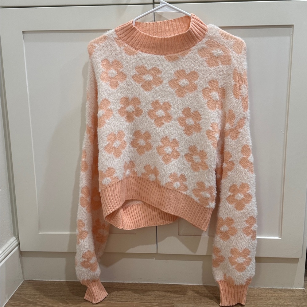 Willow and Root Floral Print Cropped Sweater